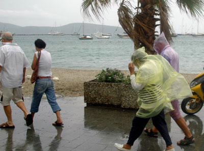 Meteorolojiden kuvvetli fırtına uyarısı