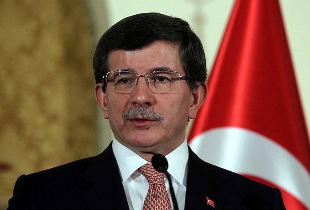 Davutoğlu: Dünya üzerine düşeni yapmıyor