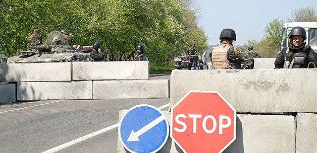 Ukrayna Rusya ile sınır kapılarını kapatıyor
