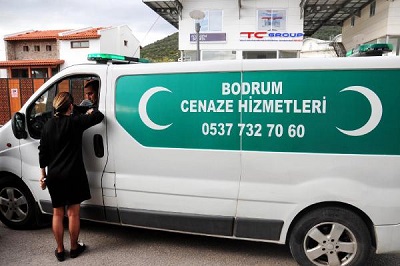 Villada boş su deposuna düşen işadamı canından oldu