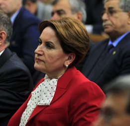 MHPde Meral Akşener şoku!