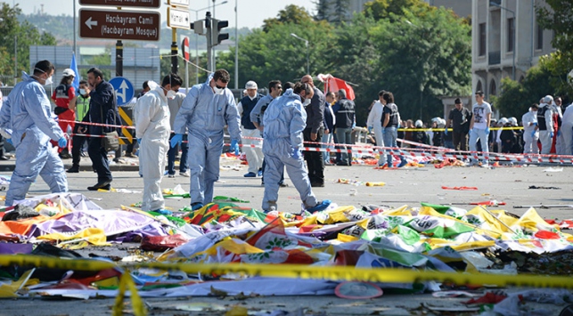 Ankarada katliam: 95 ölü