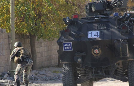 Nusaybin’de polise saldırı