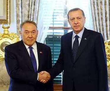 Erdoğan, Nursultan Nazarbayev ile görüştü