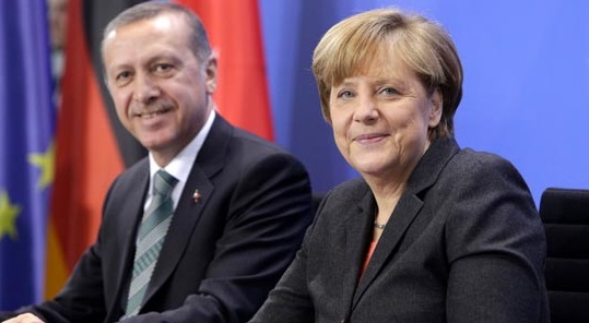 Merkel mizahçı Böhmermann açıklamasından pişman