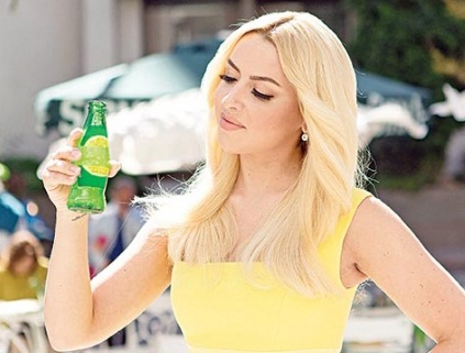 Hadise servetine servet katıyor