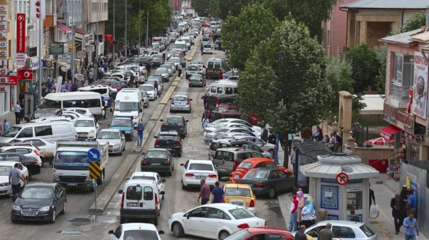 Türkiyenin en düşük nüfuslu ilinde bayram yoğunluğu