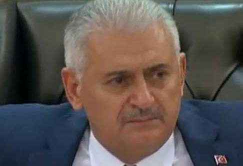 Yıldırım gözyaşlarını tutamadı