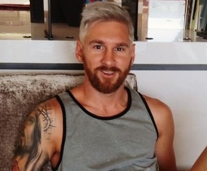 Messi, Saçlarını Beyaza Boyattı!