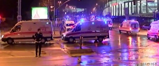 İstanbulda iki bombalı saldırıda 38 şehit