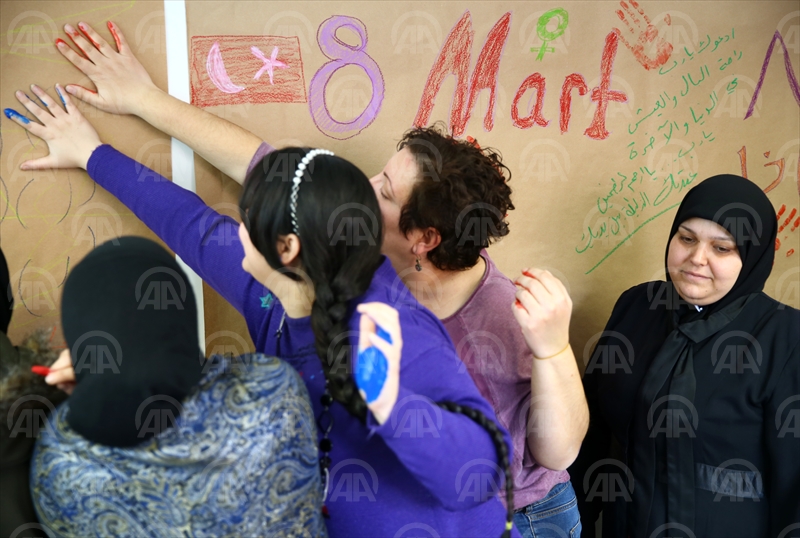 Sığınmacı kadınlardan 8 Mart mesajı