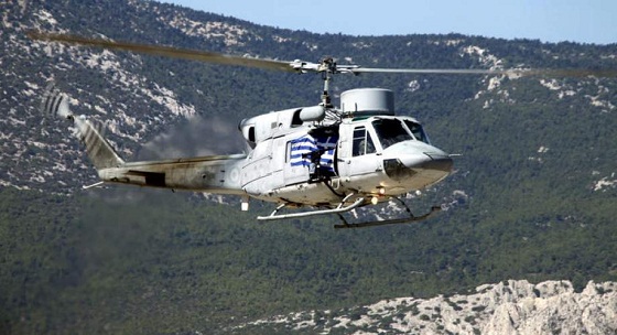 Yunanistan’da askeri helikopter düştü!