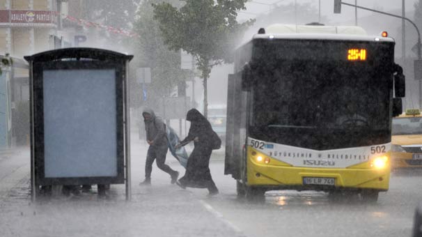 Bursayı sel aldı!..