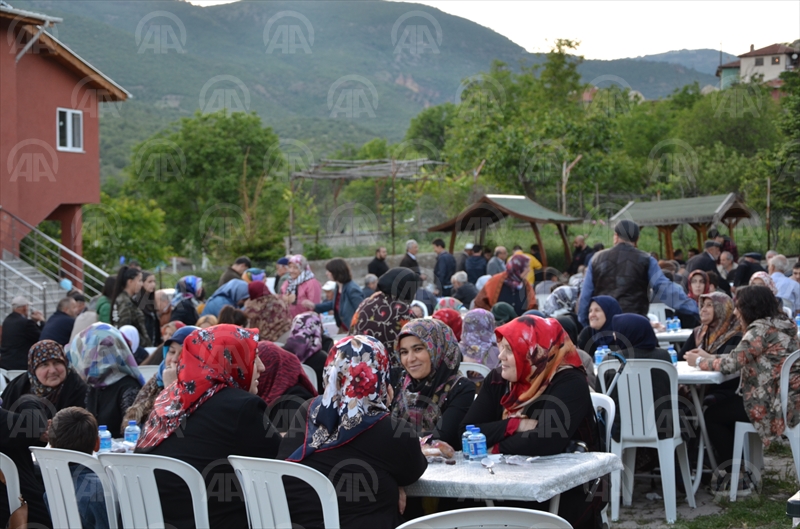 15 Temmuz şehitlerinin köyünde iftar