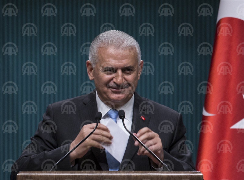 Başbakan Yıldırım yeni kabineyi açıkladı