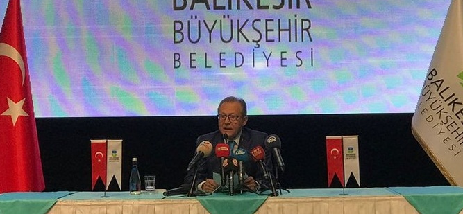 Balıkesir Belediye Başkanı da istifa etti!