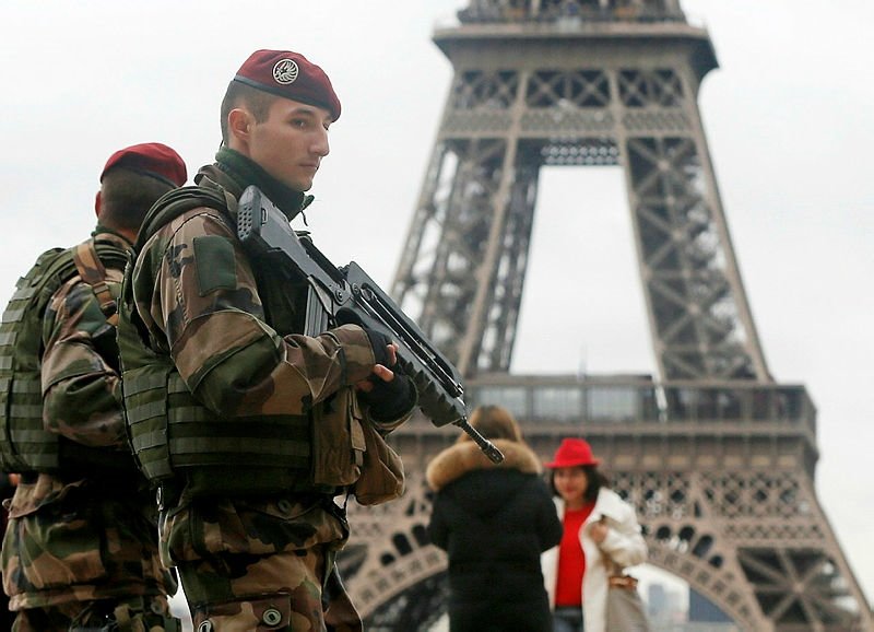 Fransa'da yılbaşı öncesi terör alarmı