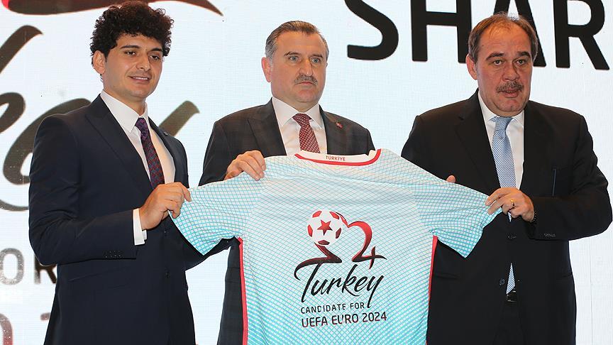 Türkiye'nin EURO 2024 adaylığı logosu tanıtıldı