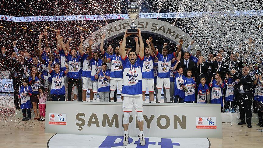 Türkiye Kupası'nın sahibi Anadolu Efes oldu!