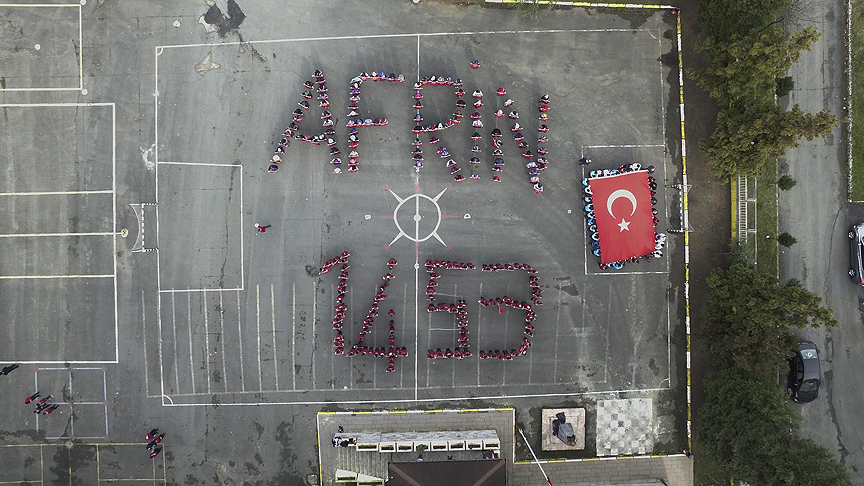 Öğrencilerden Mehmetçik'e anlamlı destek