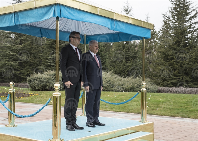 Başbakan Binali Yıldırım - KKTC Başbakanı Tufan Erhürman