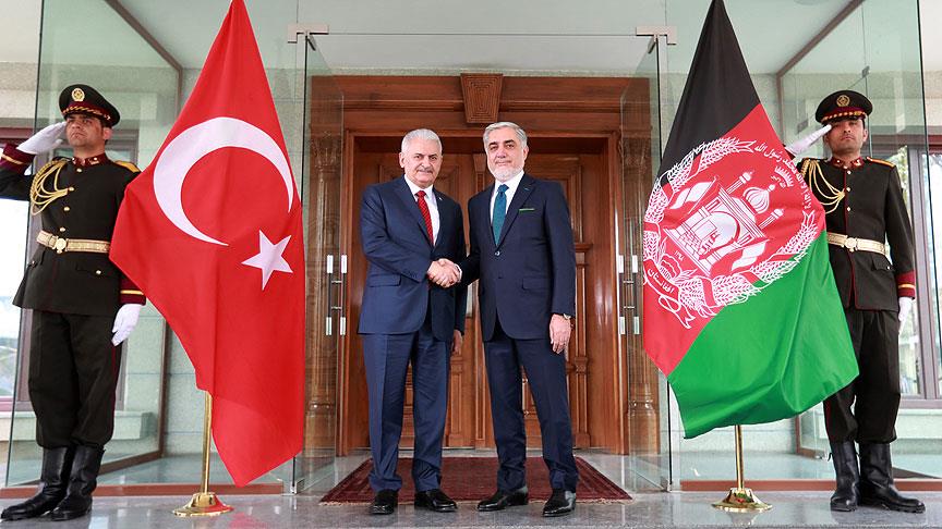 Başbakan Yıldırım, Afganistan İcra Heyeti Başkanı ile bir araya geldi