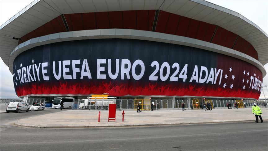 'EURO 2024 Türkiye'de düzenlenmeli'