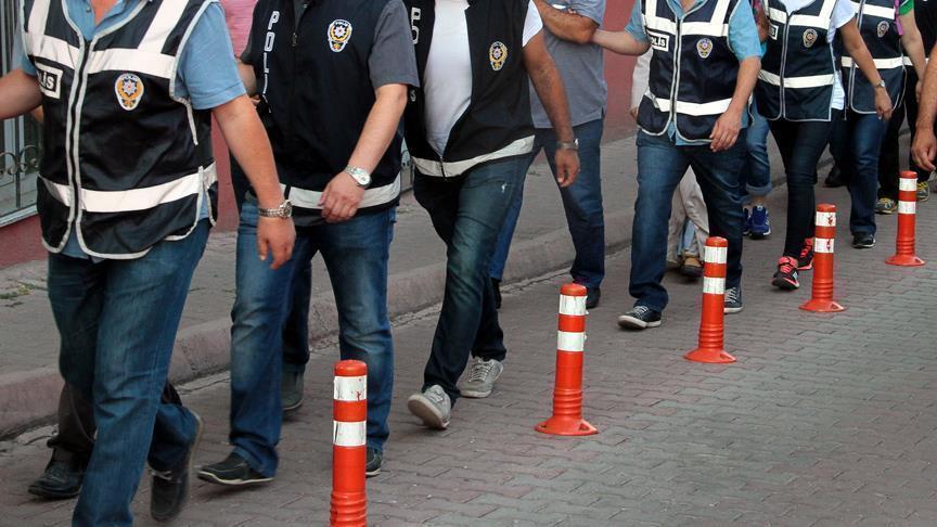 İzmir'deki FETÖ/PDY soruşturmasında 9 tutuklama