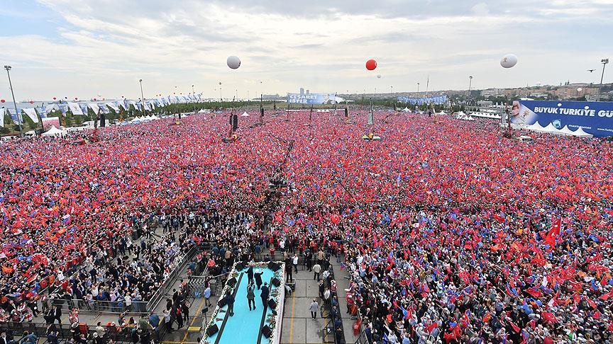 AK Parti'nin Büyük İstanbul Mitingi'ne 1 milyon 300 bin kişi katıldı