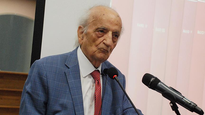 Prof. Dr. Fuat Sezgin hayatını kaybetti!