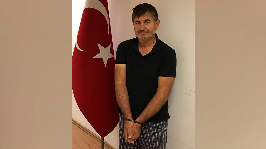 FETÖ'nün 'sosyal medya uzmanı' Türkiye'ye getirildi!