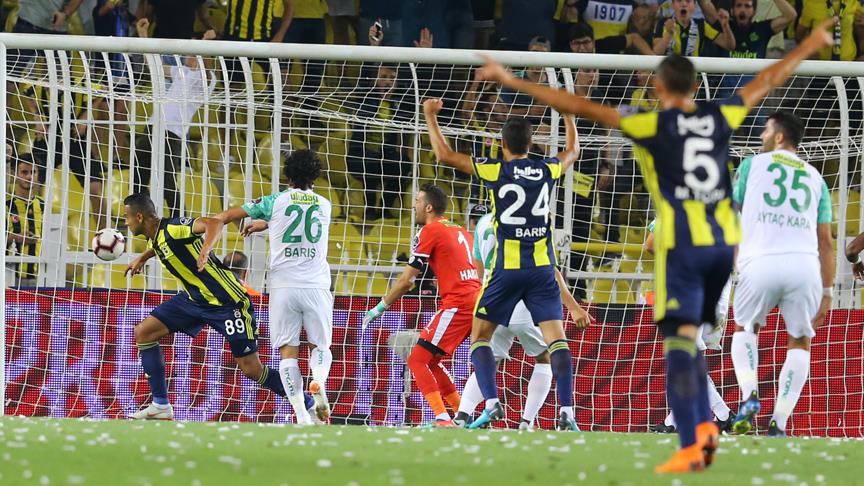 FENERBAHÇE SEZONA GALİBİYETLE BAŞLADI!