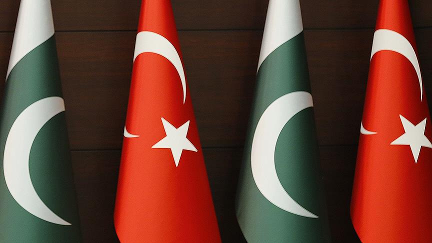 Pakistan'dan Türkiye'ye destek