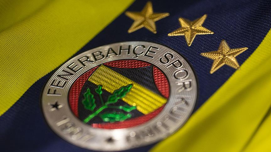 Fenerbahçe, Salih Uçan'ın sözleşmesini uzattı!