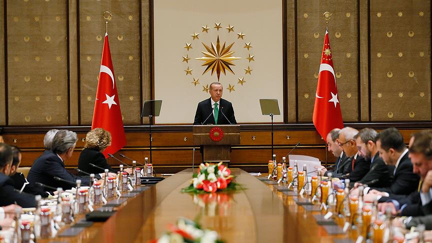 Erdoğan ABD'li şirketlerin Türkiye temsilcileriyle buluştu