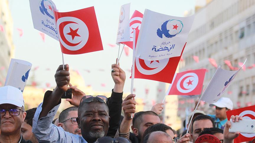 Tunus'ta seçim öncesi dengeler değişiyor