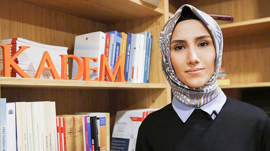 KADEM Başkan Yardımcısı Bayraktar: Biz 'kadınlar ve demokrasi' diyoruz