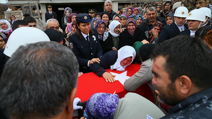 Şehit polis memuru son yolculuğuna uğurlandı