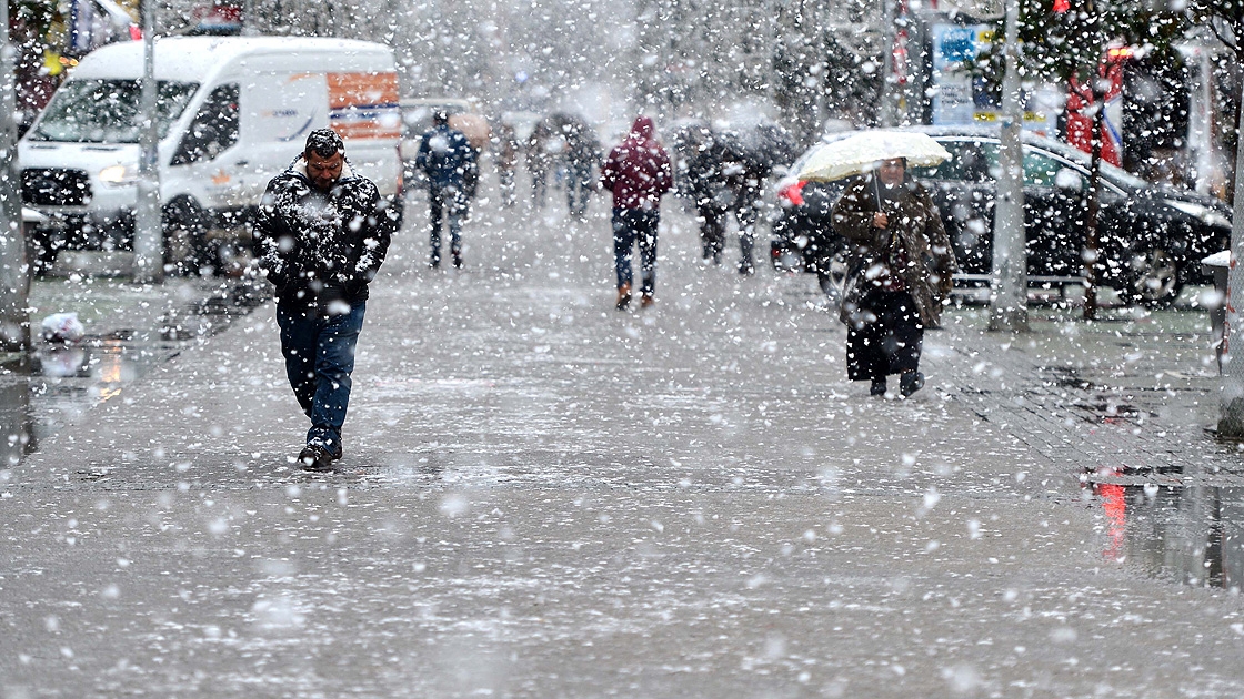 Meteorolojiden yoğun kar yağışı uyarısı