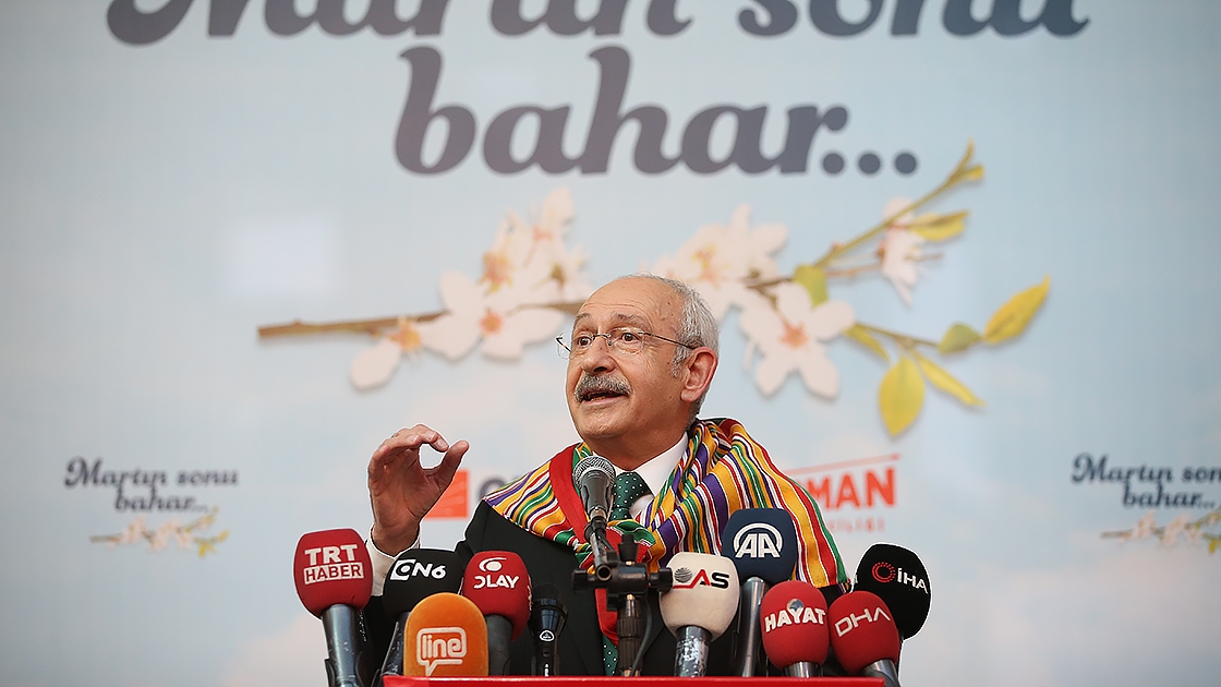 Kılıçdaroğlu: Osmanlı'ya saygı eserlerini dünyaya açarak olur
