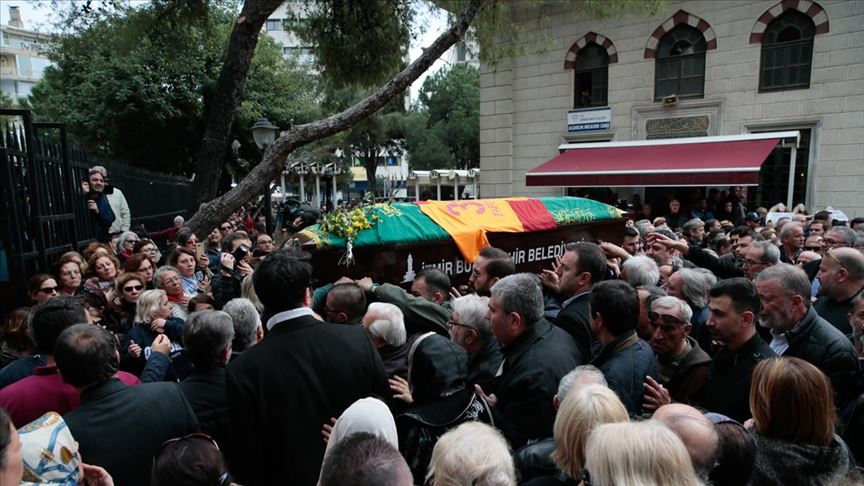 Sanatçı Demet Akbağ'ın acı günü