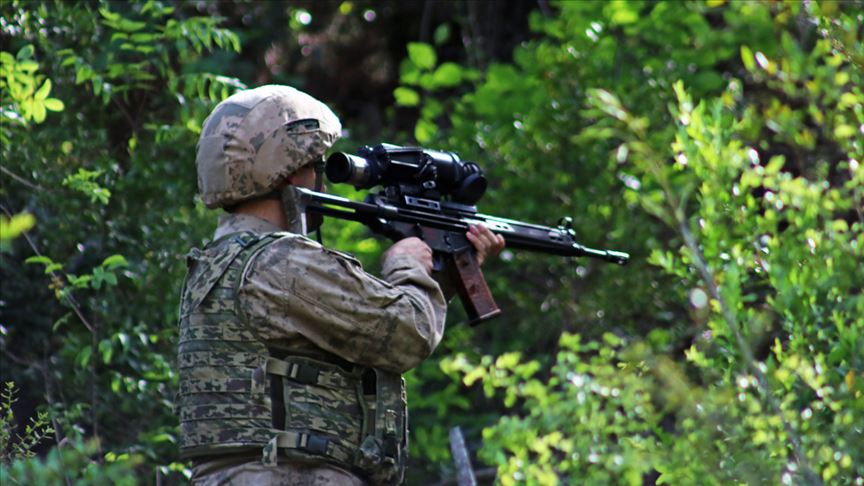 Şırnak'ta 4 PKK'lı terörist teslim oldu