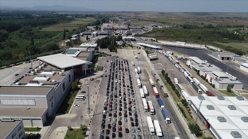 Yabancı plakalı araçlardan ücret ve ceza tahsilatı başladı!