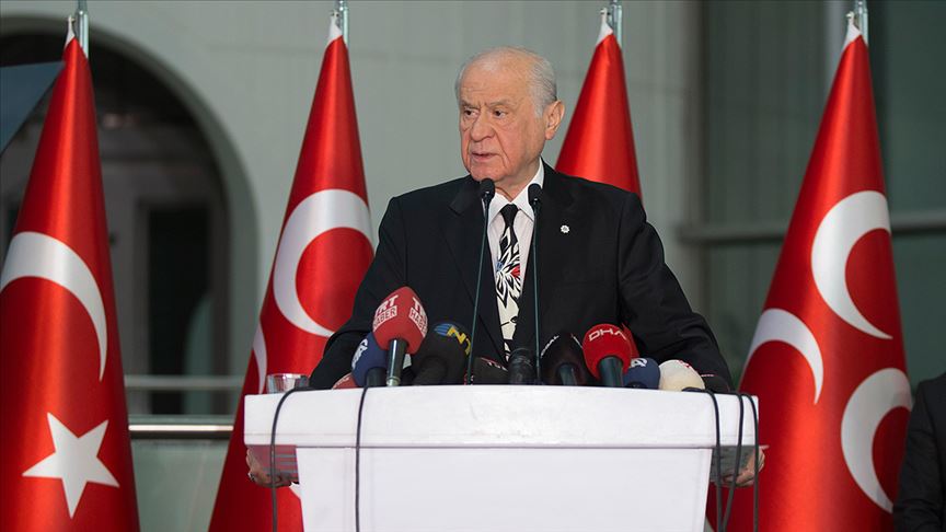 Bahçeli: AA çalışanlarına geçmiş olsun temennilerimi iletiyorum