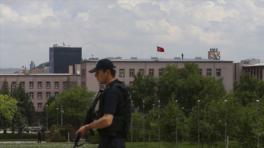 Mecliste rehin alma olayı: İki kişi gözaltında!