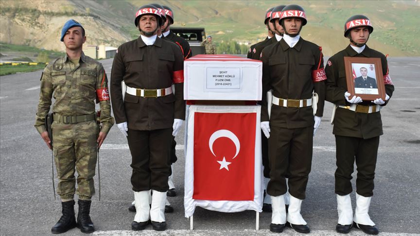 Hakkari'de şehit asker için tören düzenlendi