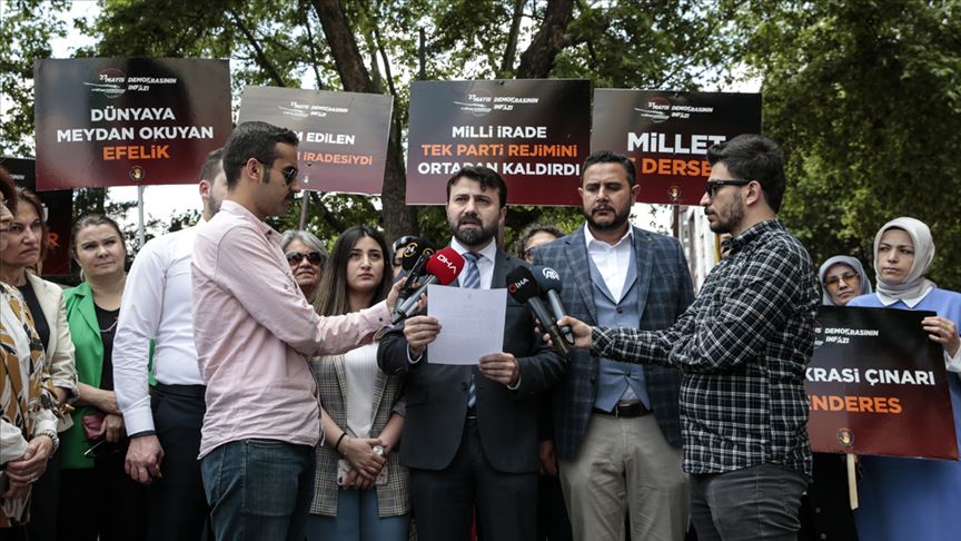 '27 Mayıs darbesi demokrasi tarihimizde silinmez bir lekedir'