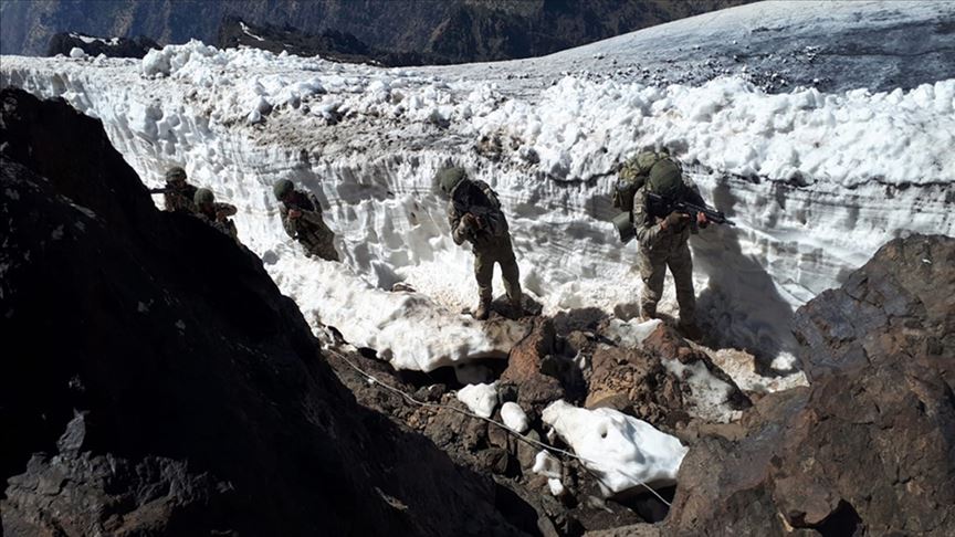 Pençe Harekatı'nda yaralanan 2 asker şehit oldu