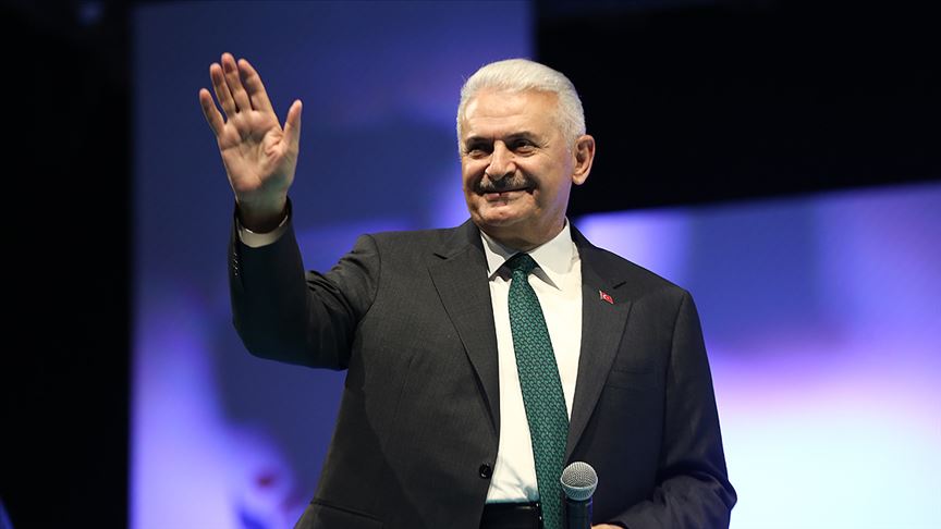 Binali Yıldırım rakiplerinin bayramını tebrik etti!