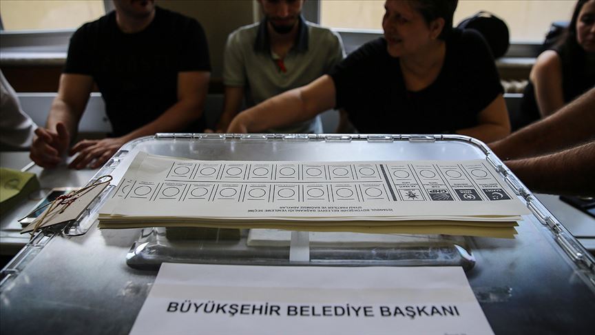 Yenilenen İstanbul seçimlerinde oy verme işlemi başladı
